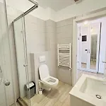 Casa Del Mar Nord Exclusiv Cu Piscina דירה