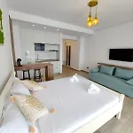 Casa Del Mar Nord Exclusiv Cu Piscina דירה מאמאיה