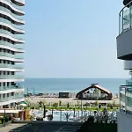 Casa Del Mar Nord Exclusiv Cu Piscina דירה *