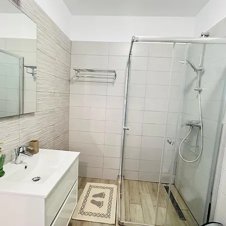 Casa Del Mar Nord Exclusiv Cu Piscina Appartamento Mamaia