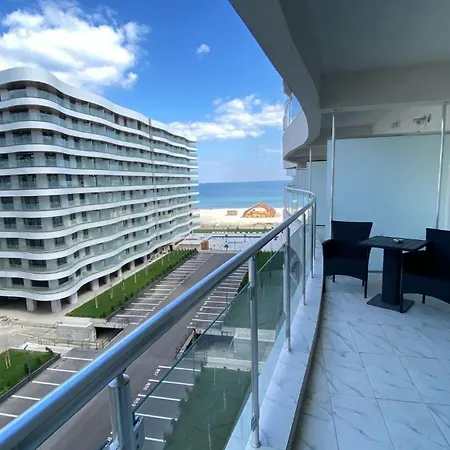 Casa Del Mar Nord Exclusiv Cu Piscina مامايا