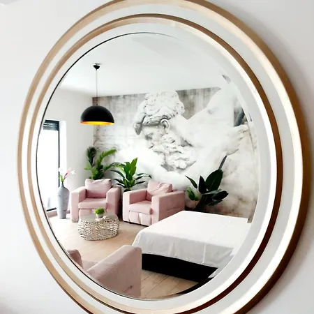 Casa Del Mar Nord Exclusiv Cu Piscina Appartamento